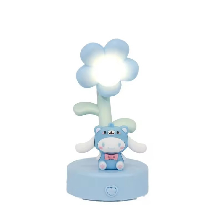Δημοφιλές δημιουργικό δώρο Cinnamoroll Anime Tricolor Φωτιστικό γραφείου